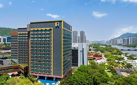 โรงแรมรอยัล พาร์ค